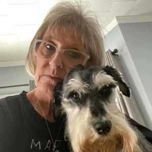 Meet your Posher, Liza